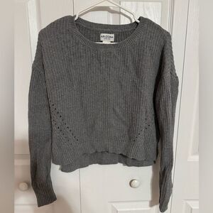Arizona Gray Cropped Knit Sweater – Size M (Fits S/M)